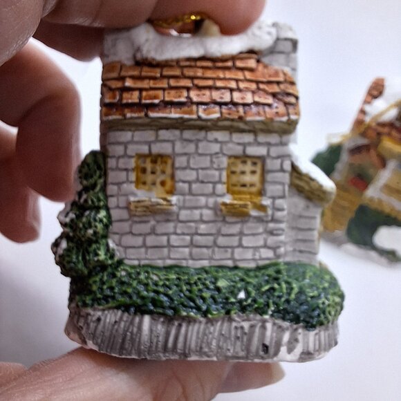 Apothecary Barber Shop & Bakery Christmas Village‎ Ornament 2” Made In Taiwan - Picture 3 of 8